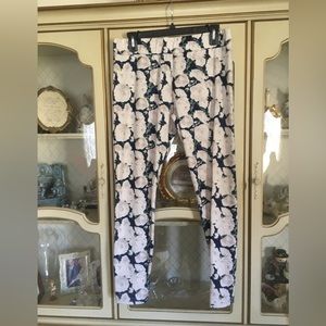 Bloomlala like new floral workout/yoga pants size L